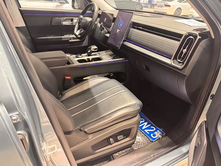 Фото 8 - Chery Jaecoo J7 (Explore 06)