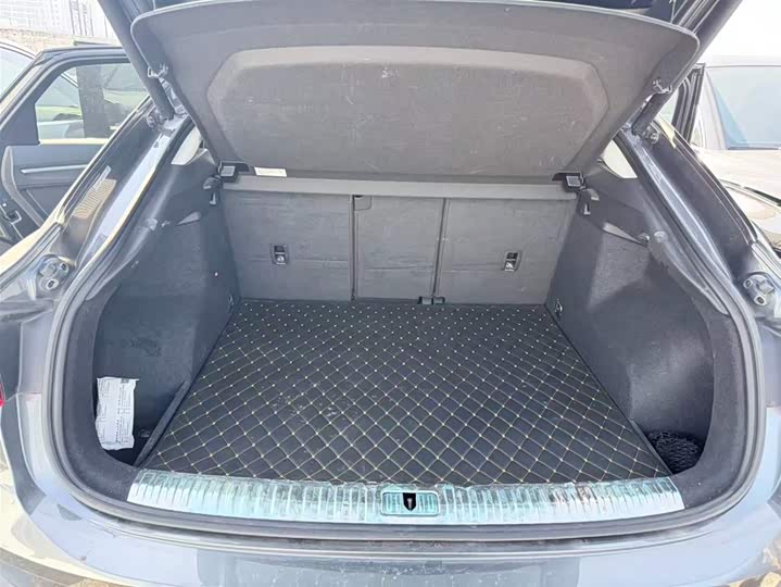 Фото 5 - Audi Q3 Sportback