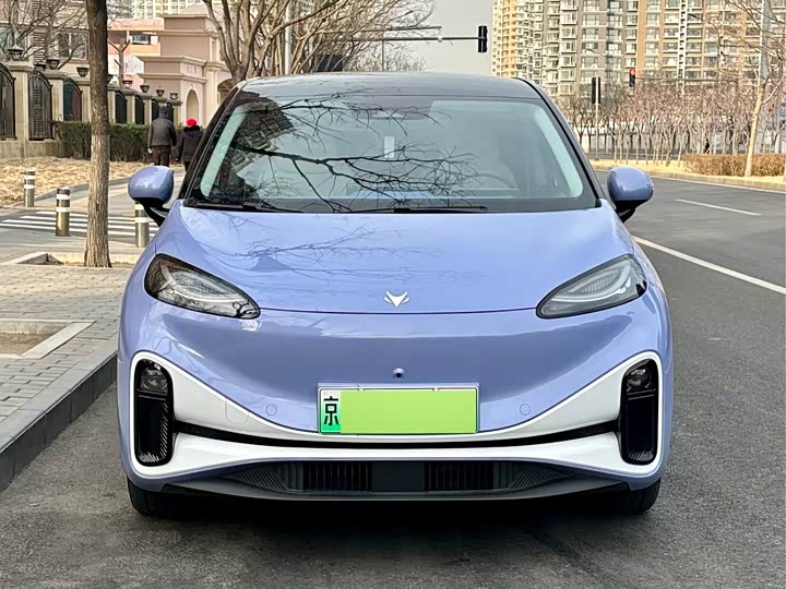 Фото 2 - BAIC Arcfox Kaola