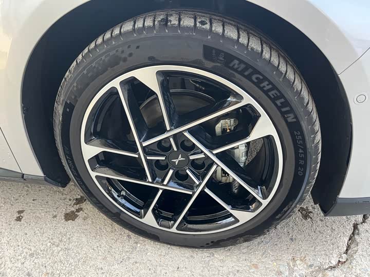 Фото 4 - XPeng F57