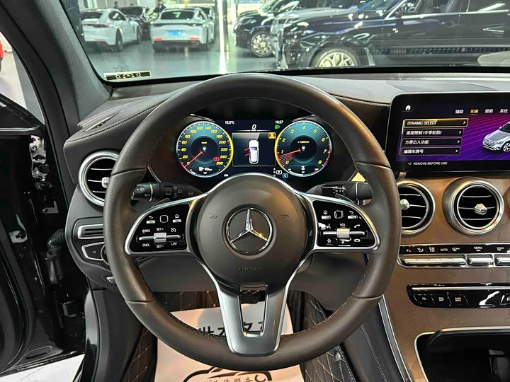 Фото 7 - Mercedes-Benz GLC-Class
