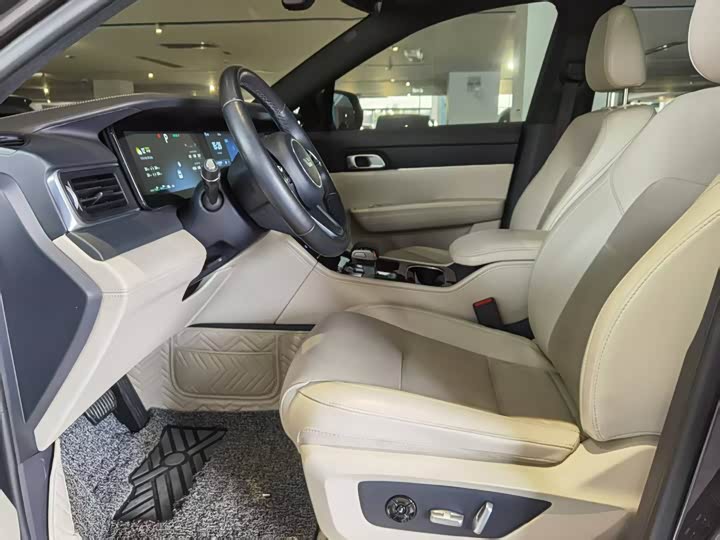 Фото 8 - LiXiang One