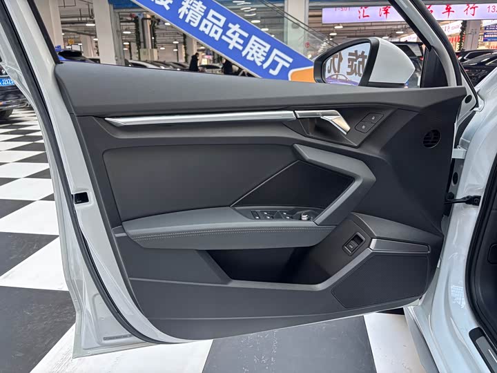 Фото 6 - Audi A3