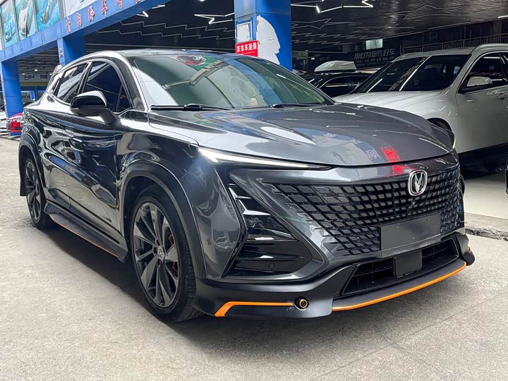 Фото 3 - Changan UNI-T