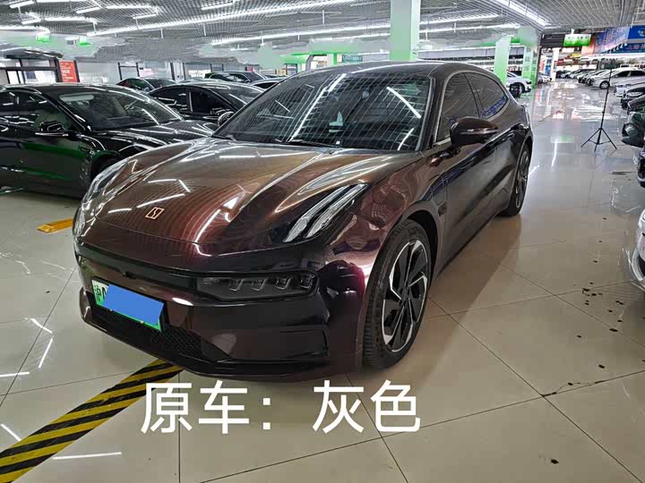 Фото 1 - Zeekr 001