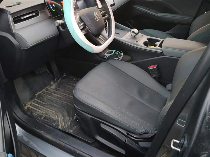 Фото 9 - BYD Qin Plus