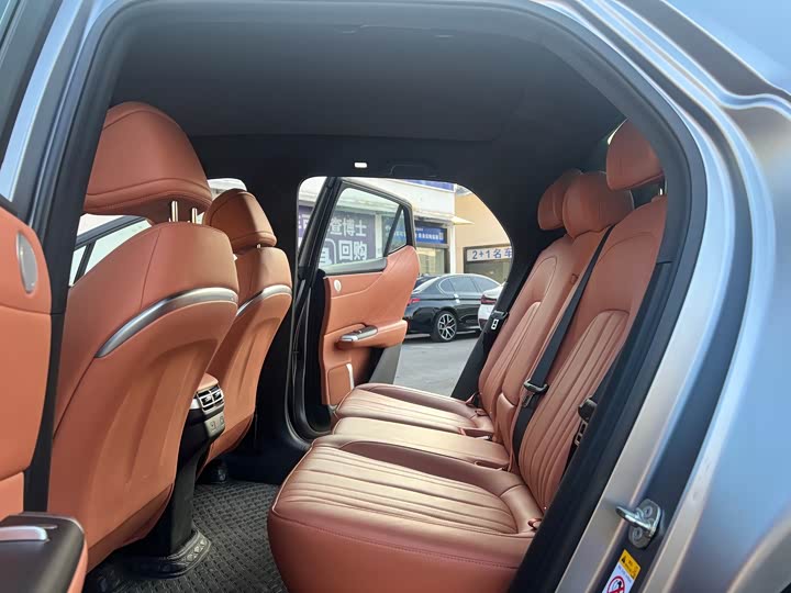 Фото 9 - Changan Qiyuan (Nevo) E07