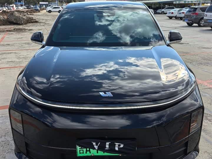 Фото 2 - LiXiang L6