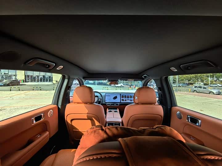 Фото 6 - LiXiang L6