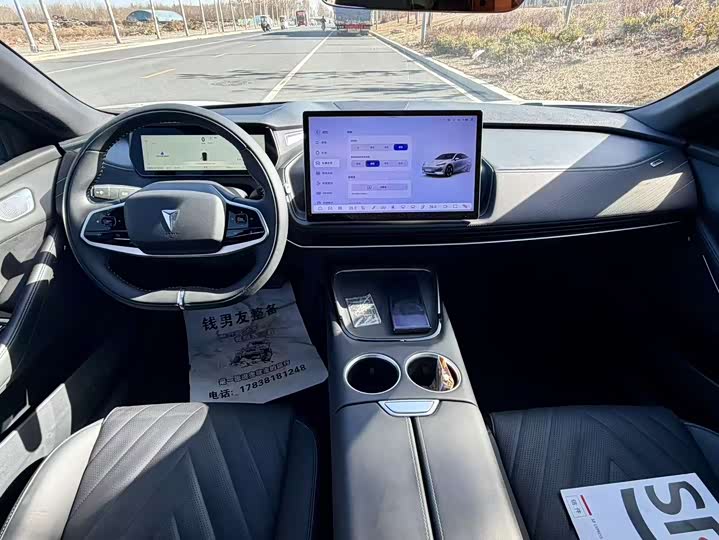 Фото 6 - Changan Deepal SL03