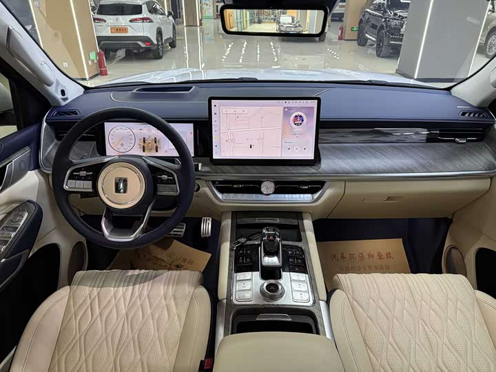 Фото 8 - Tank 500