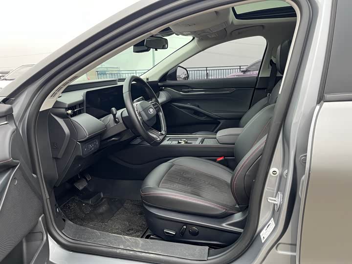 Фото 4 - Ford Mondeo