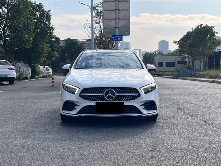 Фото 3 - Mercedes-Benz A-Class
