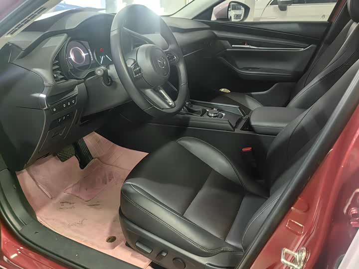 Фото 5 - Mazda 3 (Axela)