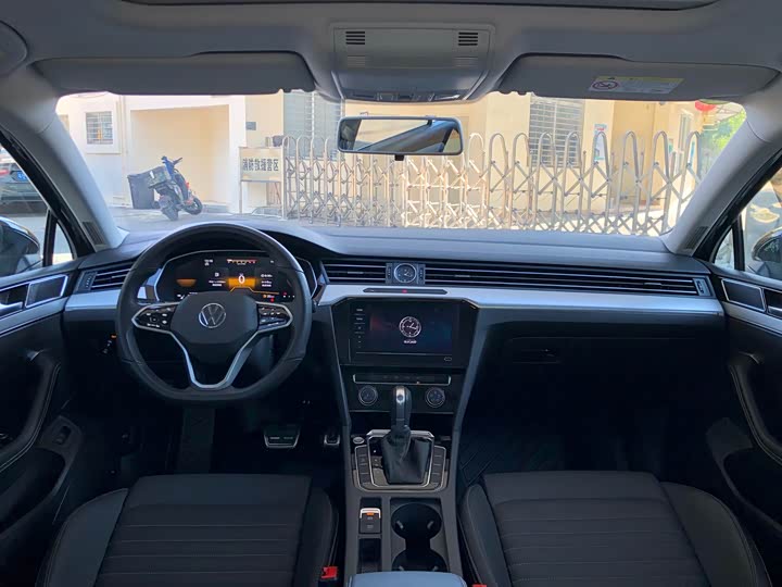 Фото 8 - Volkswagen Magotan