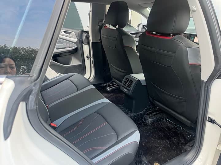 Фото 6 - Volkswagen Lamando L