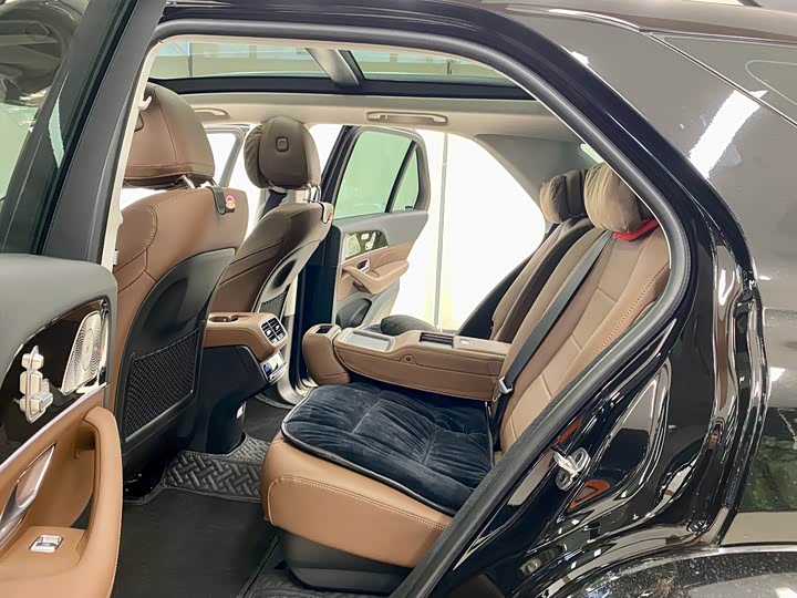 Фото 8 - Mercedes-Benz GLE-Class