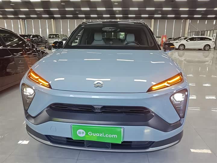 Фото 3 - Nio ES6