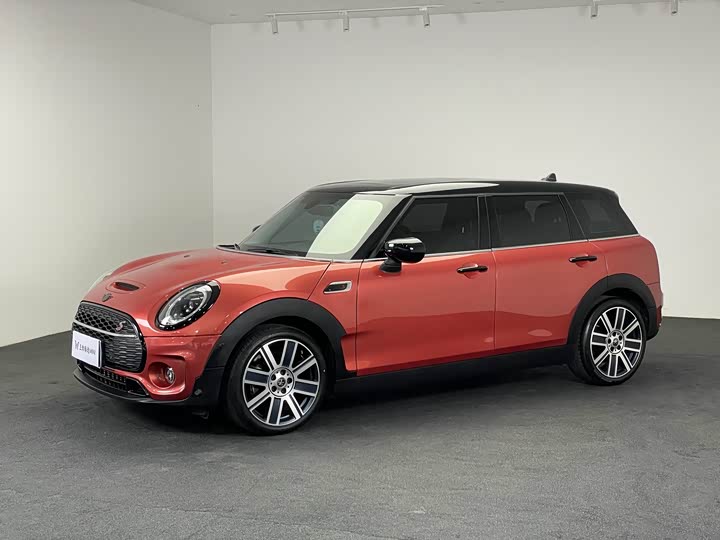 Фото 3 - Mini Clubman