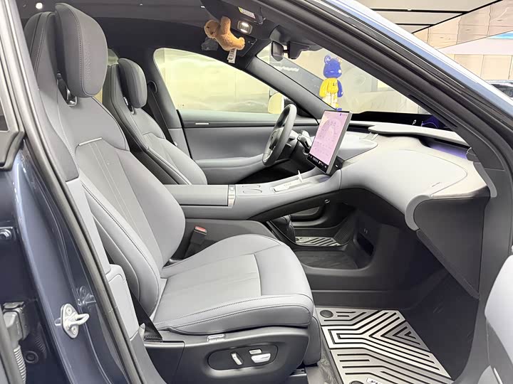 Фото 8 - Xiaomi YU7