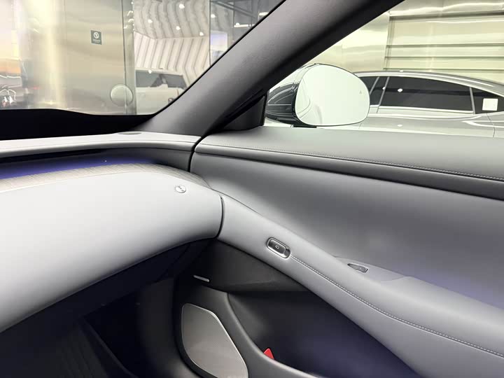 Фото 9 - Xiaomi YU7