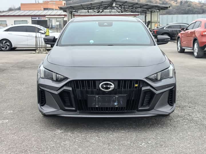 Фото 1 - GAC Trumpchi Empow R