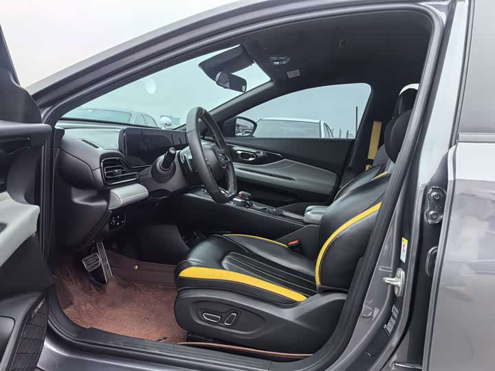 Фото 4 - GAC Trumpchi Empow R