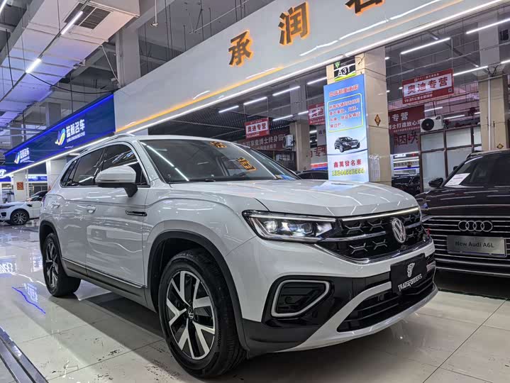 Фото 3 - Volkswagen Tayron