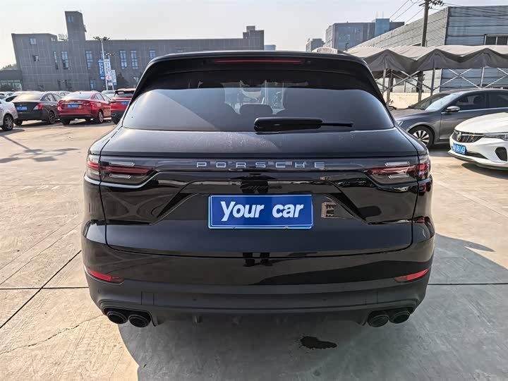 Фото 5 - Porsche Cayenne