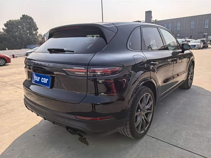 Фото 6 - Porsche Cayenne