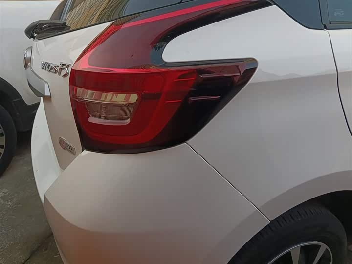 Фото 7 - Toyota Vios FS