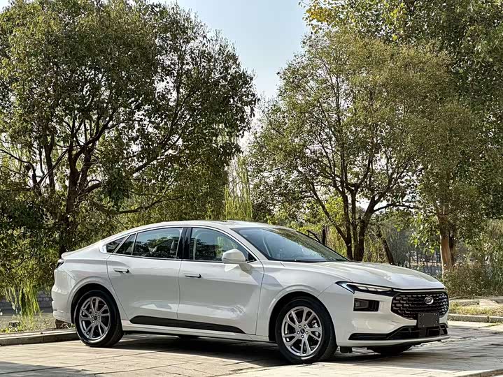 Фото 3 - Ford Mondeo