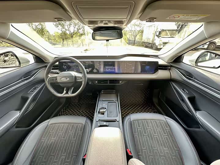 Фото 8 - Ford Mondeo