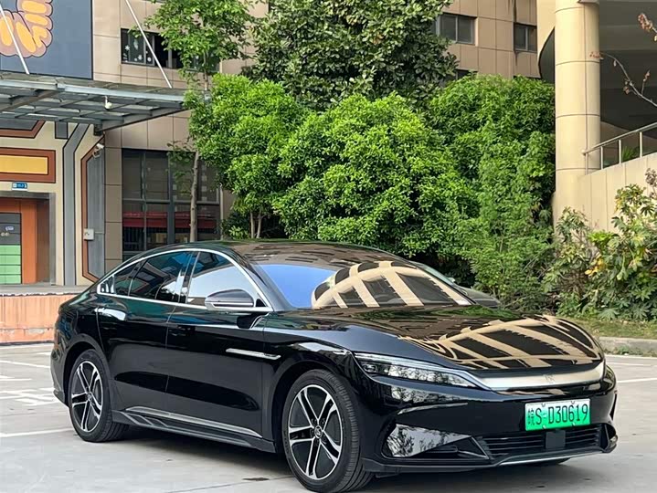 Фото 3 - BYD Han