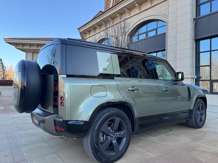 Фото 6 - Land Rover Defender