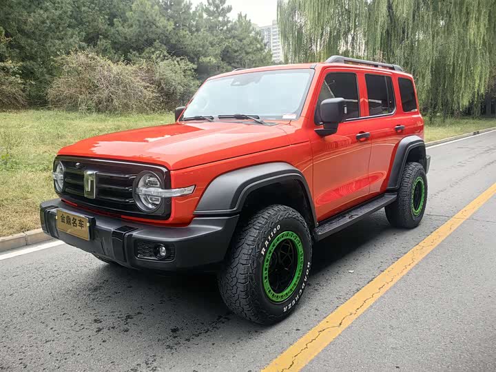 Фото 1 - Tank 300