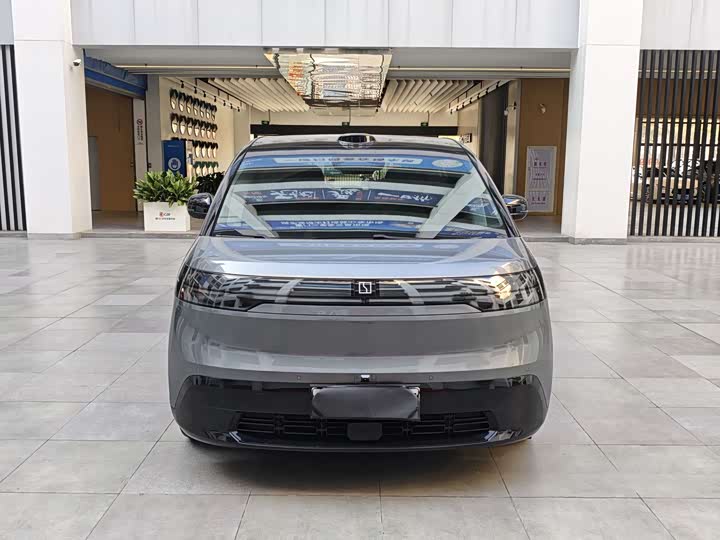 Фото 2 - Zeekr Mix