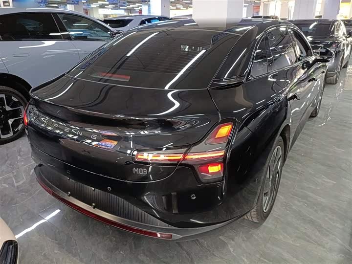 Фото 7 - XPeng Mona M03