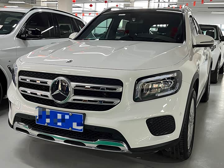 Фото 1 - Mercedes-Benz GLB-Class