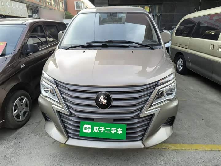Фото 3 - Dongfeng Forthing Lingzhi M5