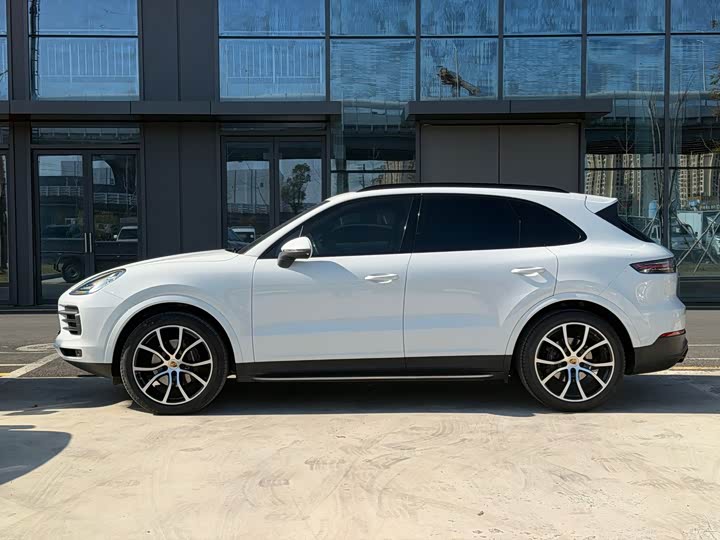 Фото 3 - Porsche Cayenne