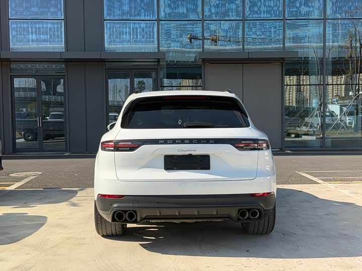 Фото 4 - Porsche Cayenne