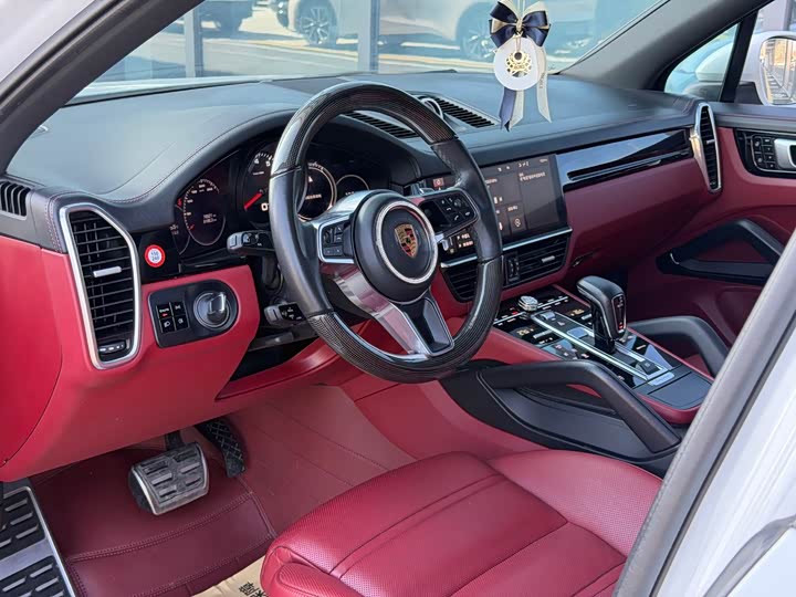 Фото 9 - Porsche Cayenne