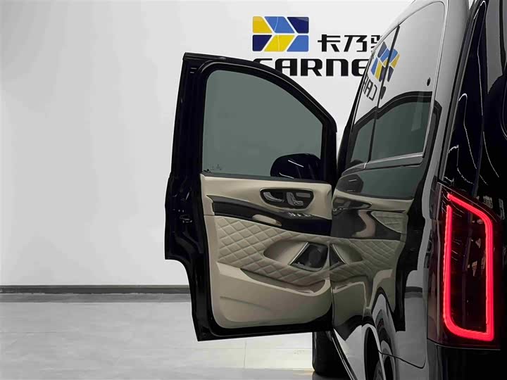 Фото 5 - Mercedes-Benz Vito