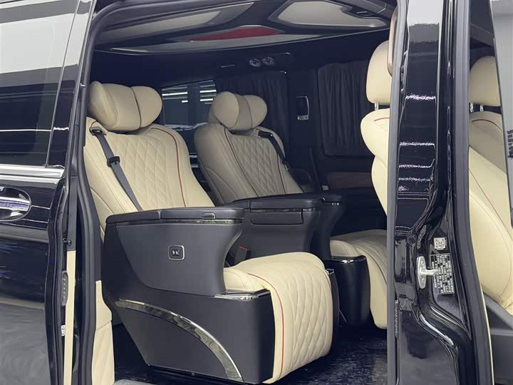 Фото 7 - Mercedes-Benz Vito