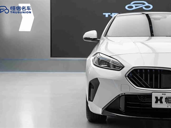 Фото 8 - BMW 2 Series