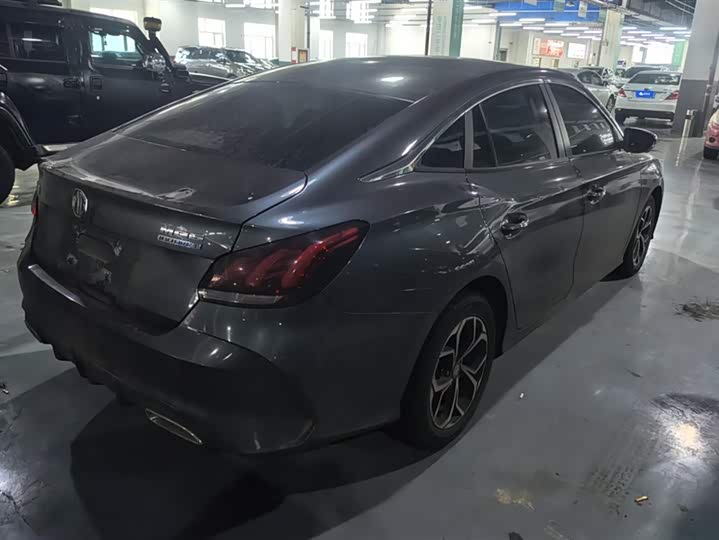 Фото 3 - MG Motor 5