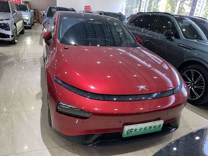 Фото 1 - XPeng P7