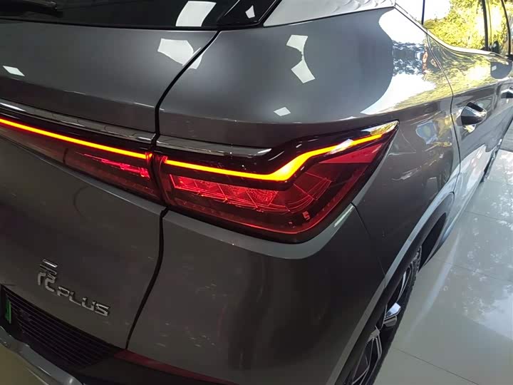 Фото 8 - BYD Yuan Plus