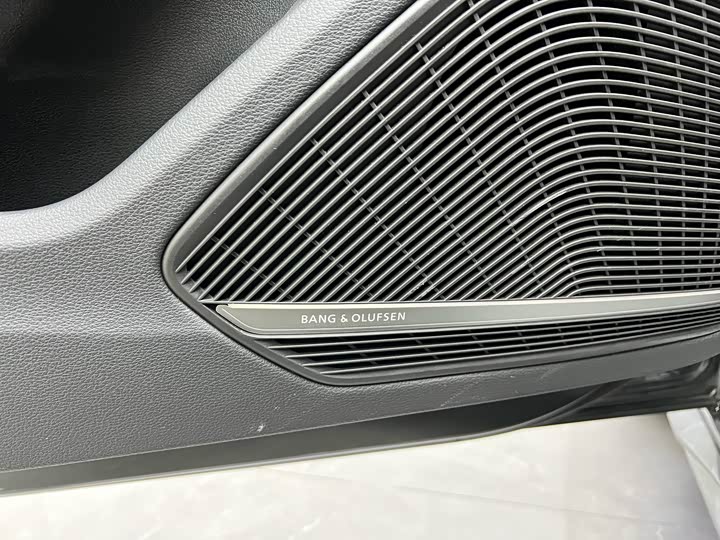 Фото 6 - Audi S4